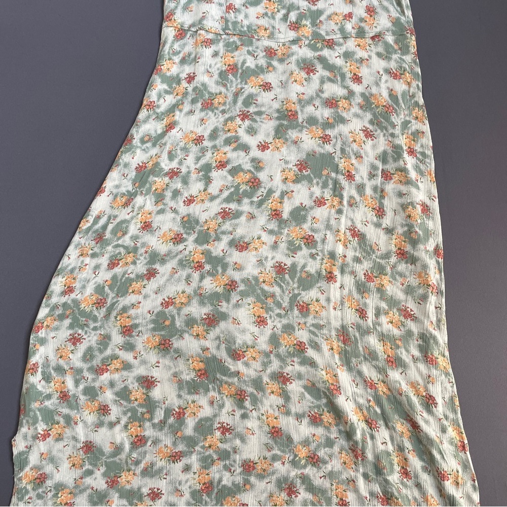 Rabbit Rabbit Rabbit Floral Maxi Dress - Green and Orange - Picture 3 of 11